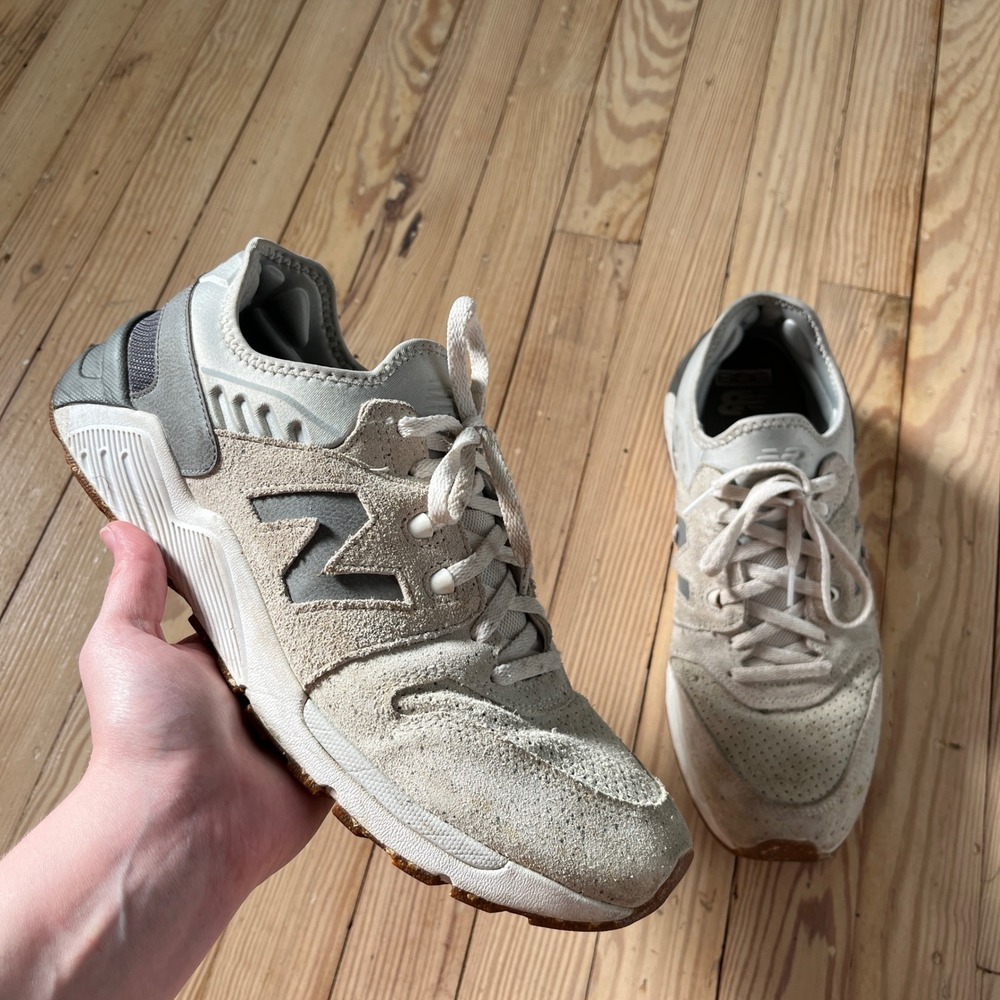 New Balance 009 Sneaker Mens 11.5 Grey Beige Suede Low Top Lifestyle ML009PT
